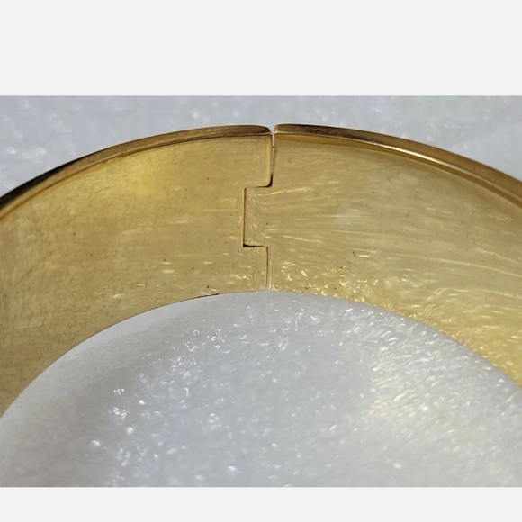 BEAUTIFUL 😍 VINEYARD VINES CUFF BRACELET💜💗💜💗 - Picture 2 of 10